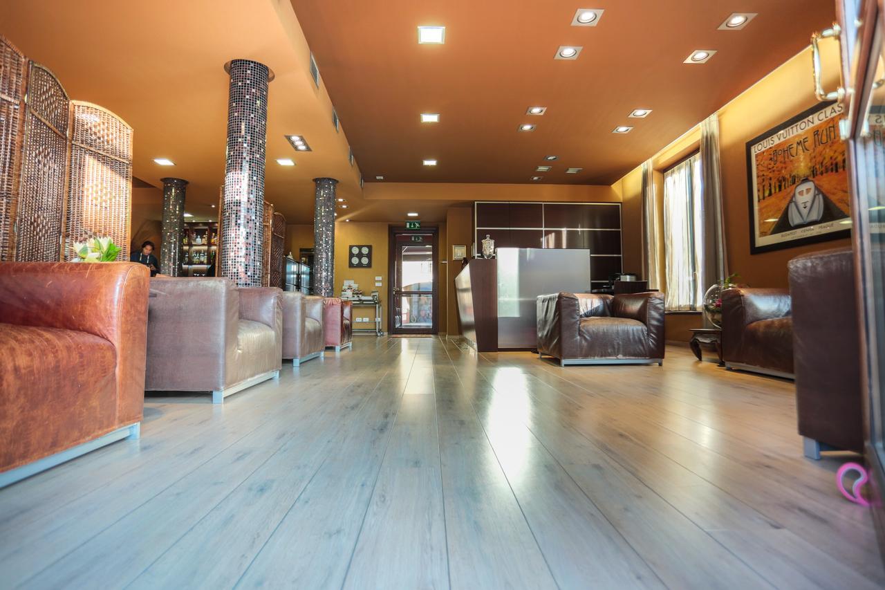 Hotel Fortyfive Chivasso Ngoại thất bức ảnh