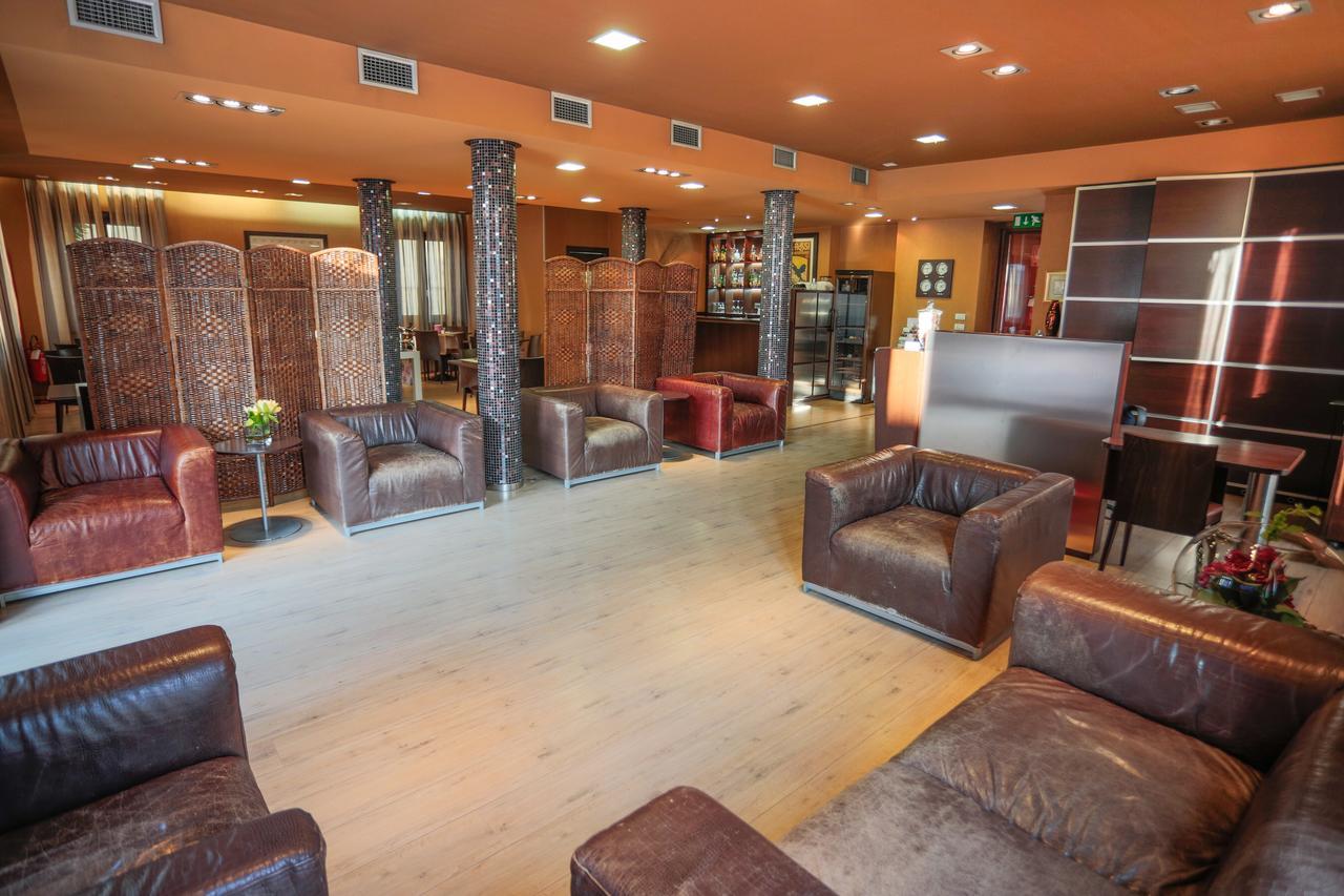 Hotel Fortyfive Chivasso Ngoại thất bức ảnh