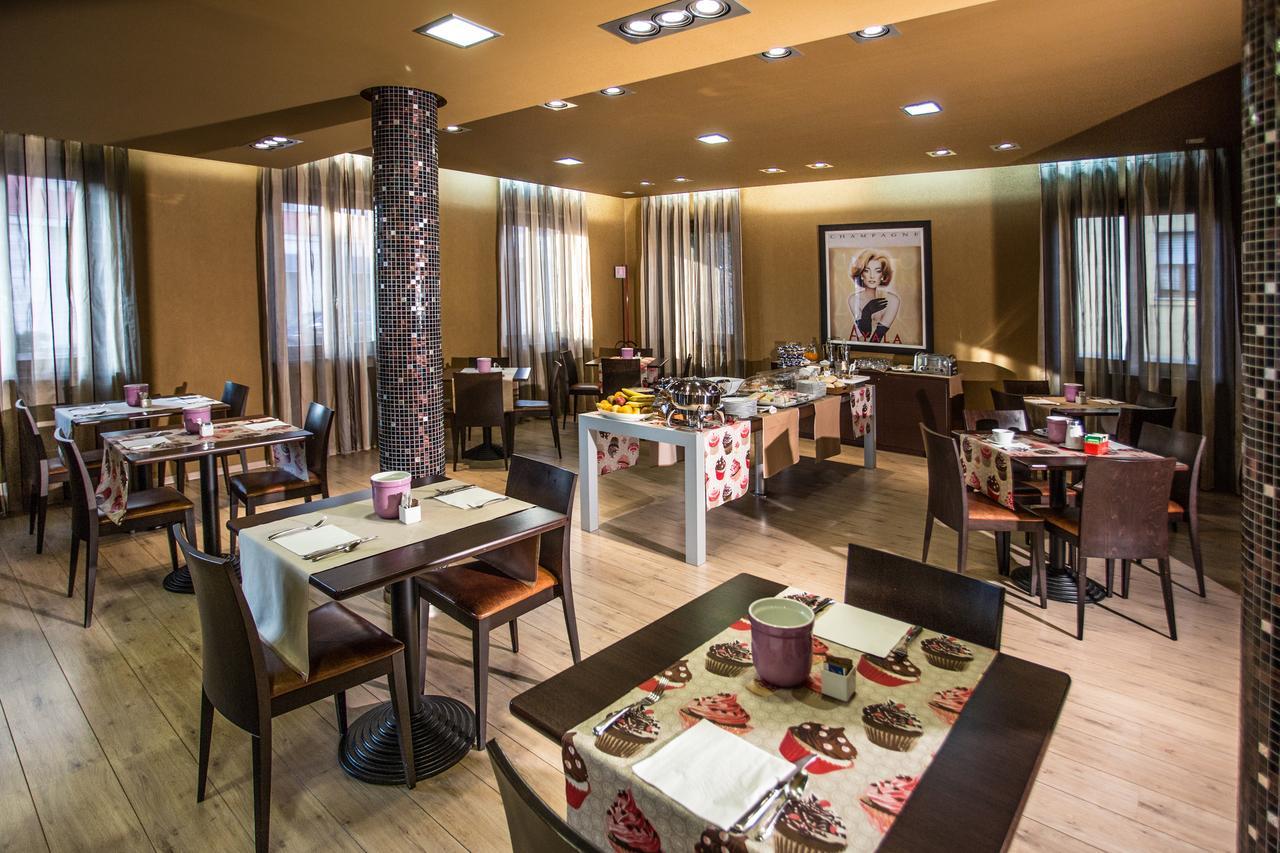 Hotel Fortyfive Chivasso Ngoại thất bức ảnh