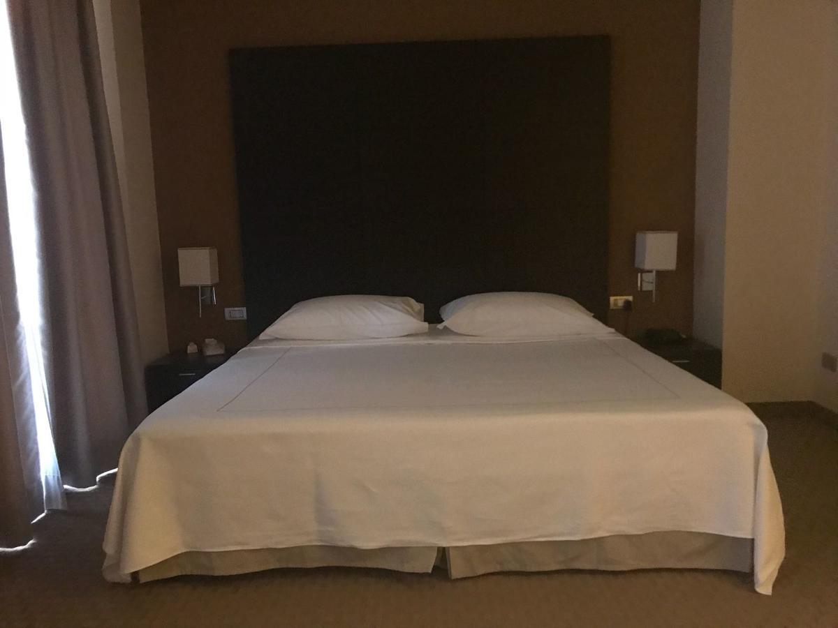 Hotel Fortyfive Chivasso Ngoại thất bức ảnh
